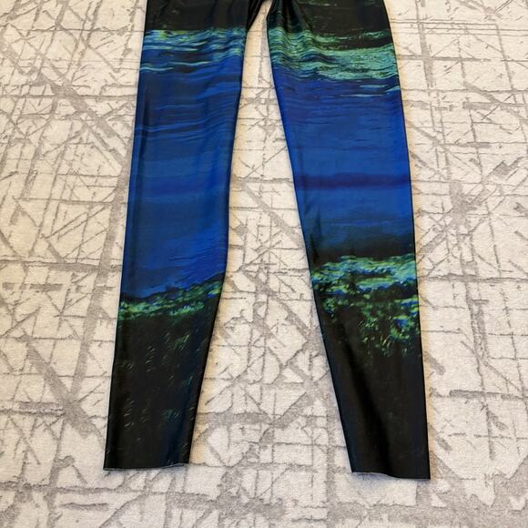 Waterlust Women's Fountain of Youth Leggings 50+UPF Multicolor Green Size Medium - Picture 4 of 10